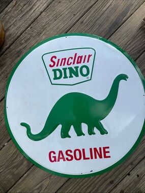 Sinclair Dino Green Gasoline Decorative Metal Sign - Green & White vintage retro